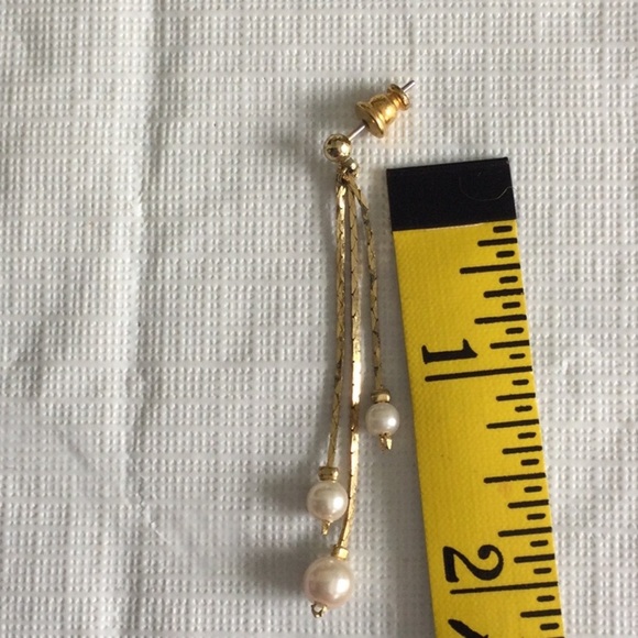 Gold and Pearl color -Inspired Dangle Earrings - Picture 3 of 8
